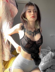 LINE_ALBUM_Yayee_230423_64