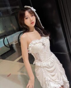 ปิ่นอมยิ้ม นางแบบ