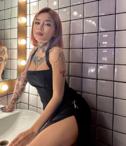 LINE_ALBUM_ยย_230518_23 สาวฮอต