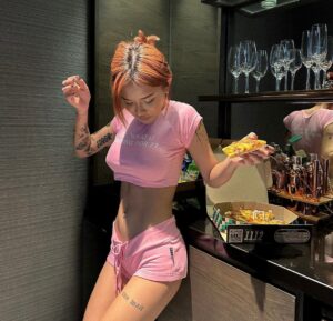 LINE_ALBUM_ยย_230518_28 โอนลี่แฟน