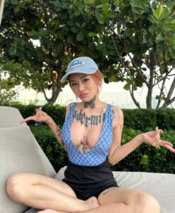 LINE_ALBUM_ยย_230518_29 นางแบบ