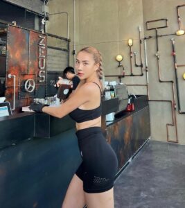 LINE_ALBUM_อูม_230525_15