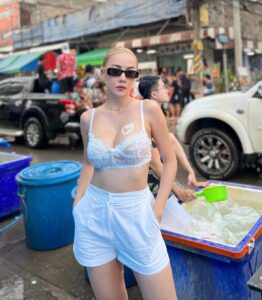 LINE_ALBUM_อูม_230525_44 สาวน่ารัก