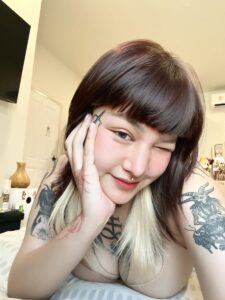 สาวรอยสัก