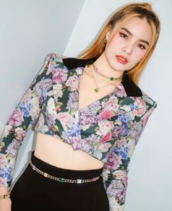 LINE_ALBUM_Mintra_230816_35