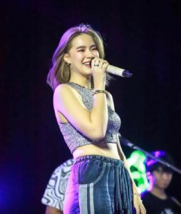 มีนตรา อินทิรา มีนตรา อินทิรา เน็ตไอดอล