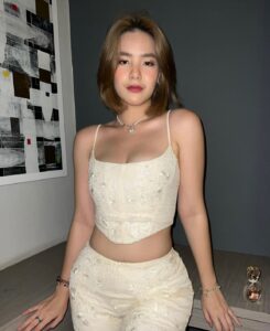 LINE_ALBUM_Mintra_230816_38