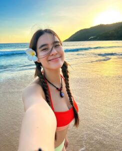 LINE_ALBUM_Mintra_230816_49