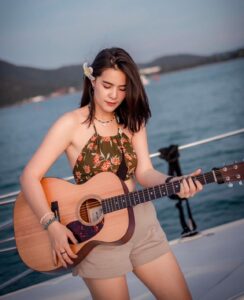 LINE_ALBUM_Mintra_230816_7