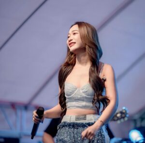 LINE_ALBUM_น้องเฟิร์ส_231016_50