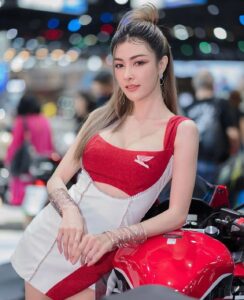 LINE_ALBUM_มัดไหม_231010_20