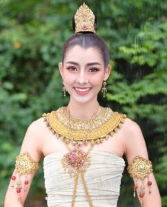 LINE_ALBUM_ยุวเฟิร์น_231025_26