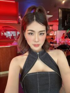 หนิงปัทมา วาร์ป