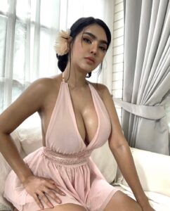LINE_ALBUM_เนยญานิศา_231103_60